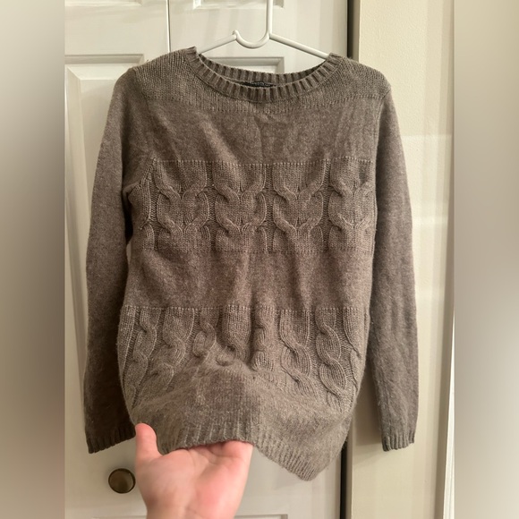 100% Cashmere Knit Lafayette 148 New York Sweater – Size S – Taupe/Mushroom - Picture 4 of 14